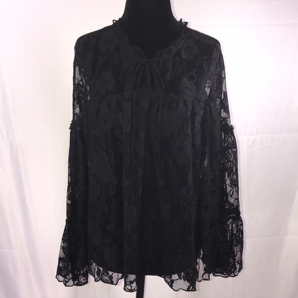 Shannon Ford New York Tops - Beautiful lace blouse